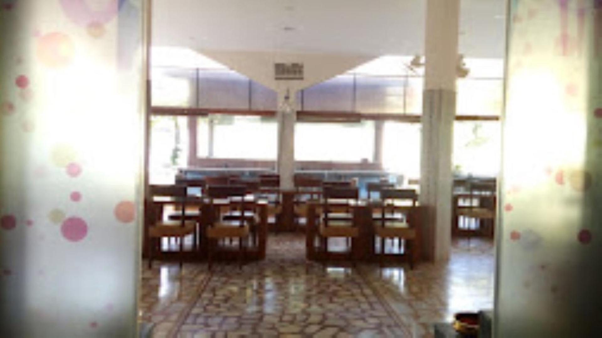 Hotel Saroj Sāgar Esterno foto